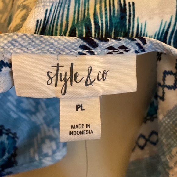 PL STYLE & CO NWT SLEEVELESS BUTTON BLOUSE SCOOP NECK TURQUOISE WHITE ABSTRACT - Picture 4 of 8